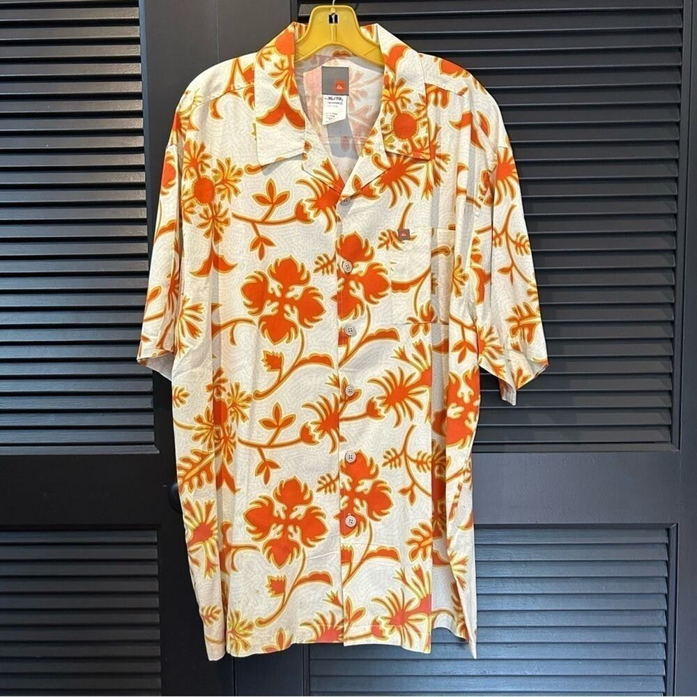 Quicksilver Men’s Tropical Orange and White Print Shirt, 100% Cotton, Size XL